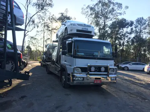 Auto Mover Mercedes Car Carrier Loading Vehicle